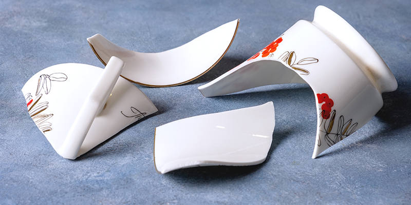 broken-tea-cup-representing-seperation